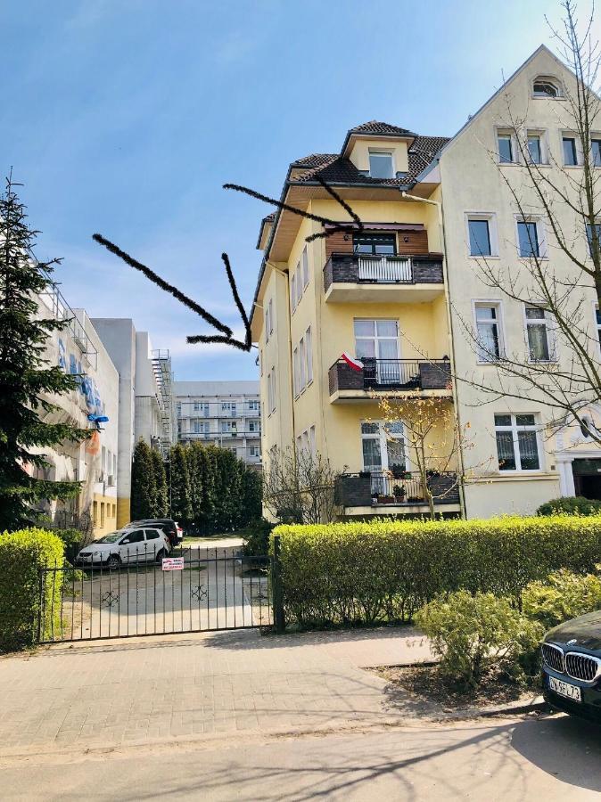 Pokoje Z Lazienkami Apartment Kolobrzeg Bagian luar foto