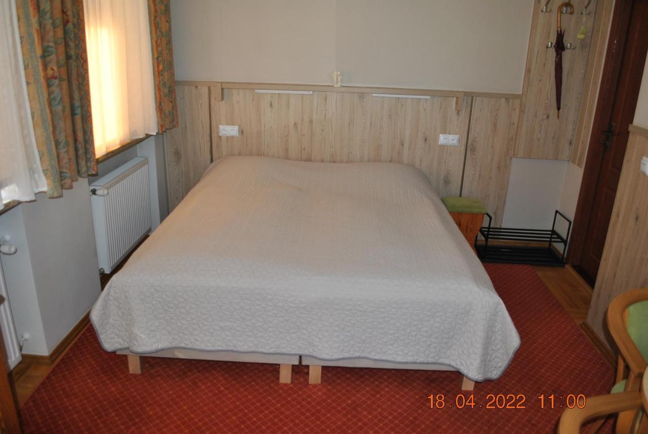 Pokoje Z Lazienkami Apartment Kolobrzeg Bagian luar foto