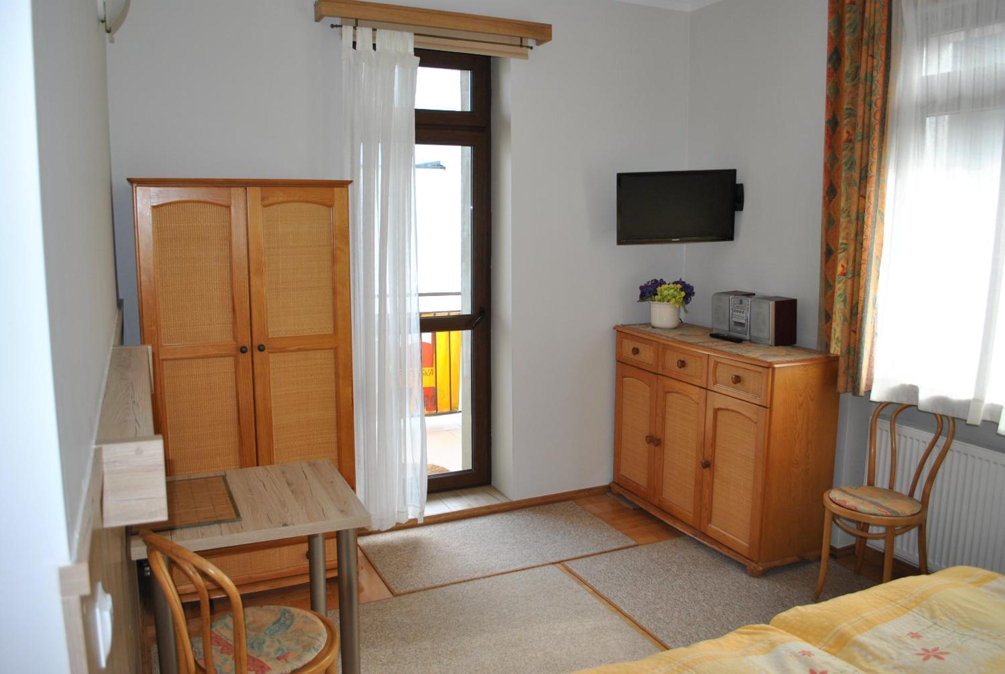 Pokoje Z Lazienkami Apartment Kolobrzeg Bagian luar foto