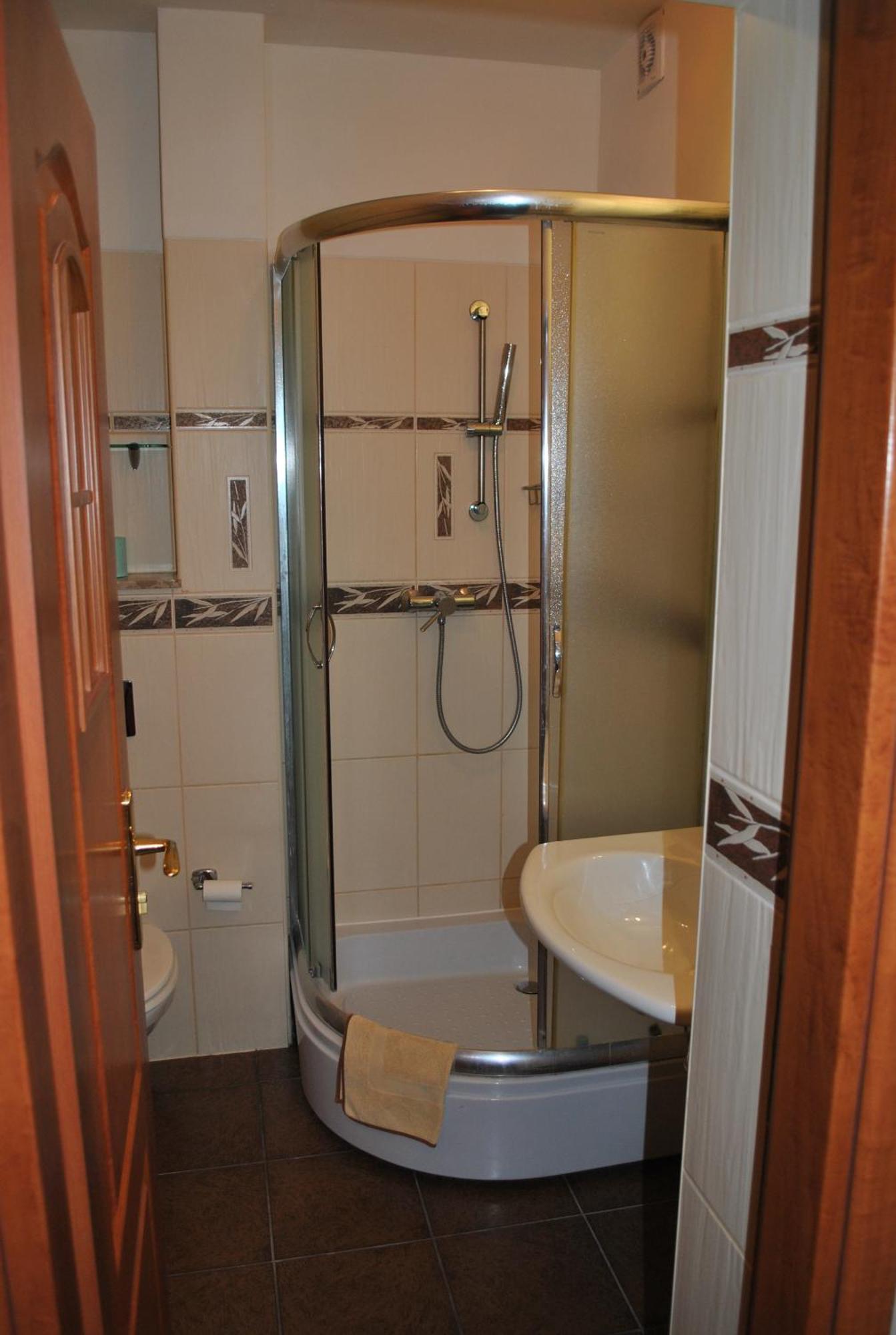 Pokoje Z Lazienkami Apartment Kolobrzeg Bagian luar foto